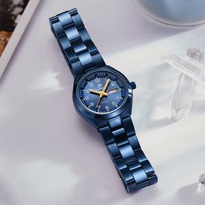 นาฬิกาควอทซ์ผู้หญิง CAINUOS แฟชั่นใหม่ เรืองแสงคลาสสิก สายสแตนเลส เหมาะเป็นของขวัญ