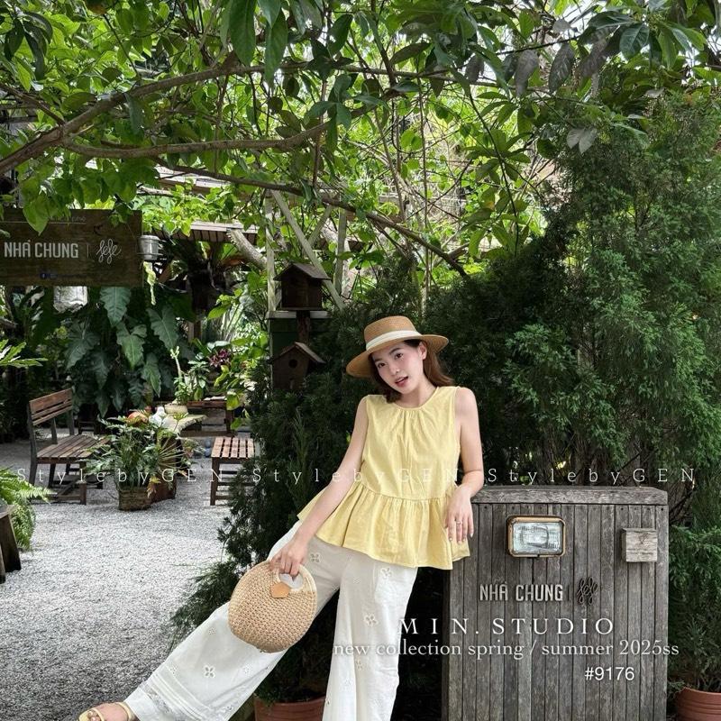 Set áo babydoll kèm quần thô hoa cắt nhẹ nhàng đi biển 2