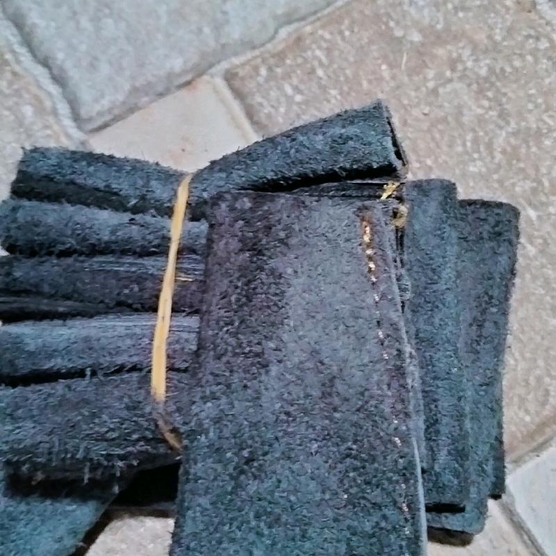 pelindung jari tebuat dari kulit lentur dan halus 1