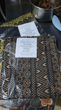 Product Review of Kain Batik Katun Motif Coklatan Banyak Pilihan Motif from D** E**i V**, M**. C**. 0