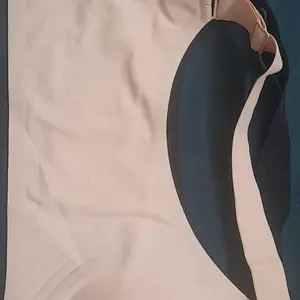 GRENEY-Gbras-(2pcs)Bra Bigsize Tali Bra Lebar Bergesper Pakaian Dalam Push Up Bra Wanita Sport Tanpa Kawat Busa  Bh 89667/89995