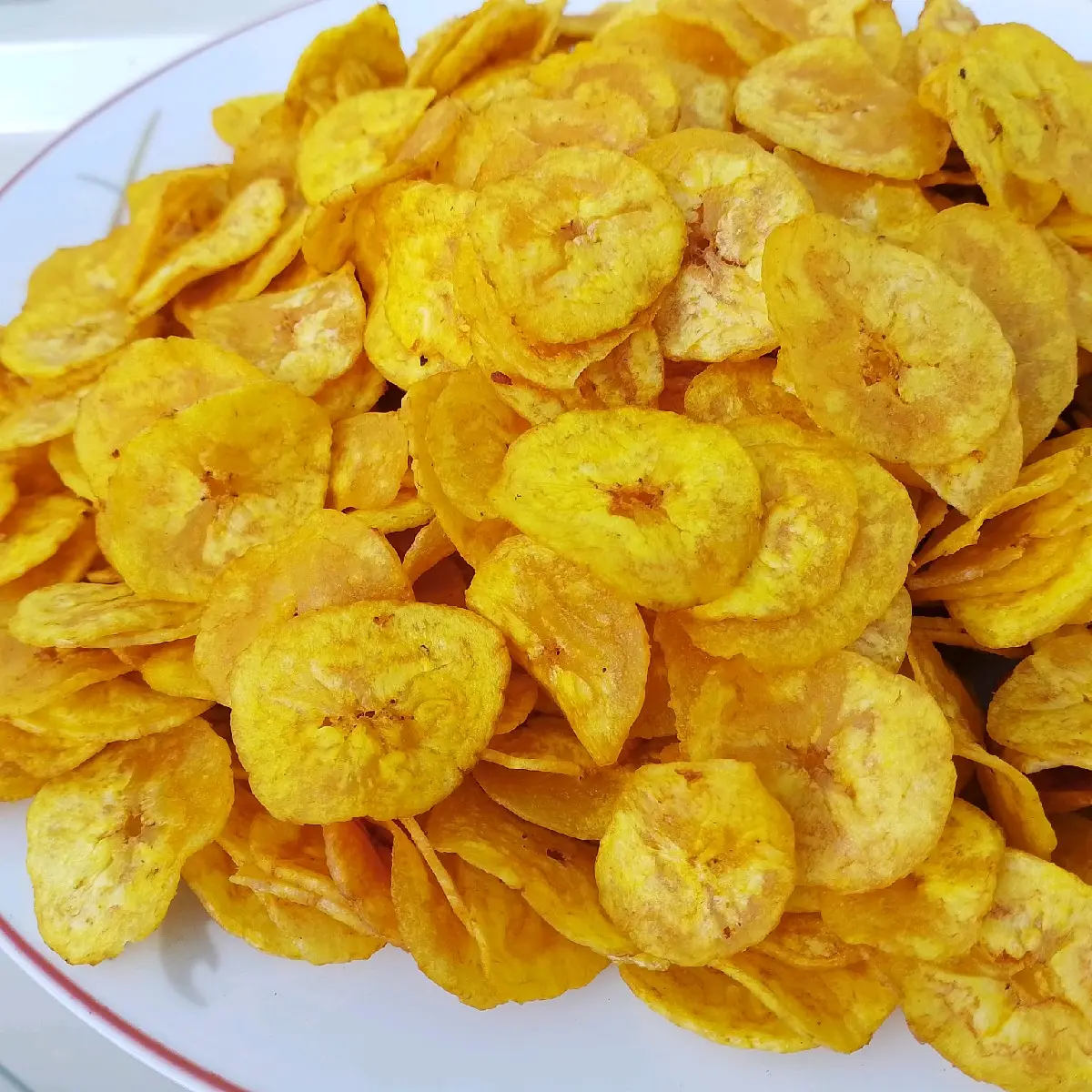 kripik pisang kepok koin kemasan 1 kg Keripik Camilan