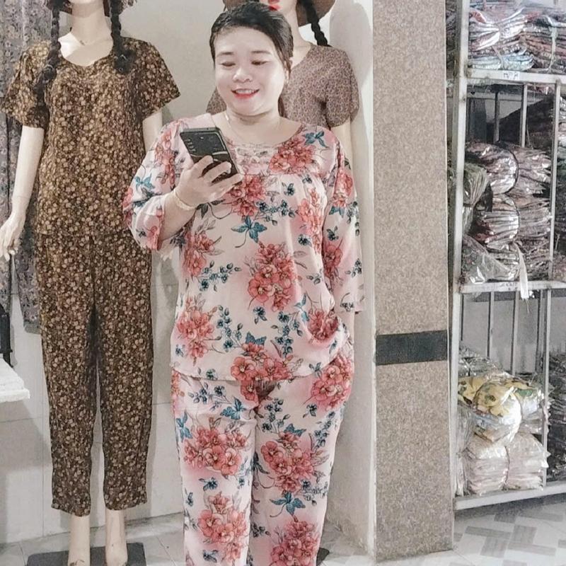 ĐỒ BỘ TRUNG NIÊN TOLE LANH .TÔN NHUNG QUẦN DÀI TAY LỠ CỔ TRÒN CHO MẸ VÀ BÀ. CÓ NHIỀU HOẠ TIẾT MÀU SẮC