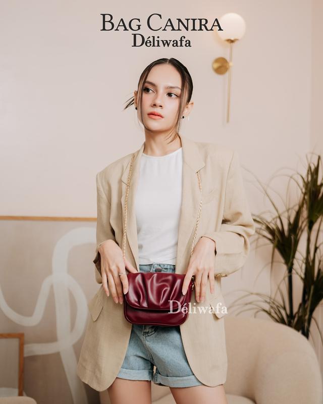 [Beli Lokal] Deliwafa -Selempang Wanita Slingbag Premium Tas Canira 1