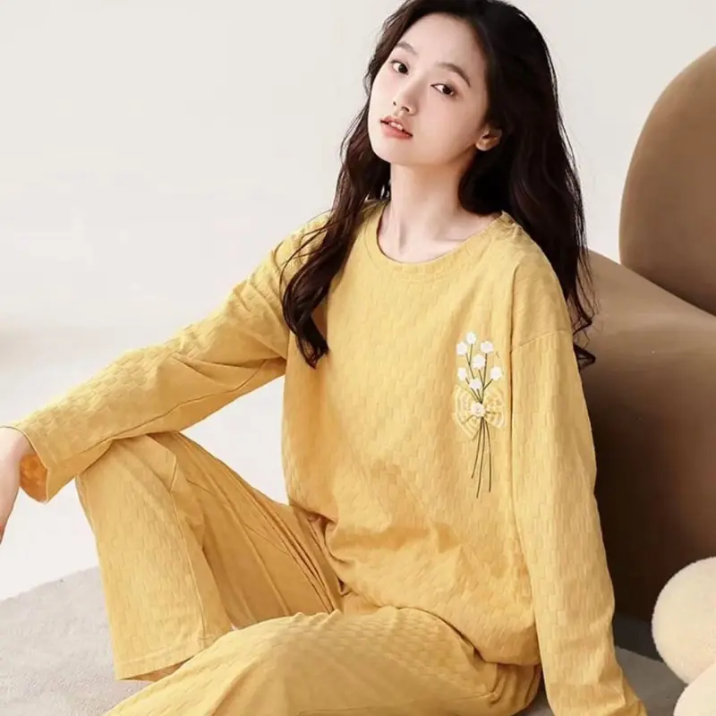 Set Piyama Dewasa Stok Ready Oblong Motif One Set Baju Panjang Celana Panjang Wanita Nyaman 0