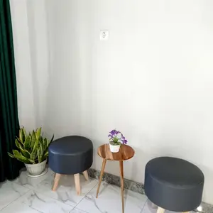 Stool Polos Oscar Set Meja Kayu