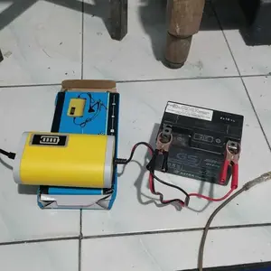 【COD】Charger Aki Portable 12V 2A Motor Mobil Cas Casan Aki Motor Mobil / Dengan Indikator Charge / Untuk Mobil Motor/Mobil Listrik