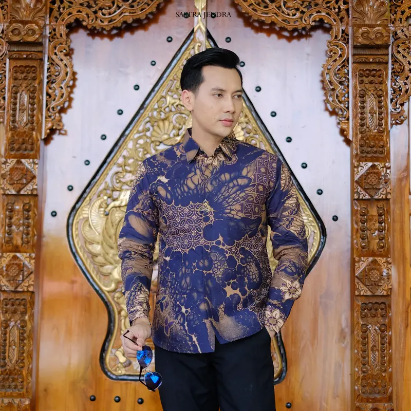 BATIK SASTRA JENDRA. BAJU BATIK PRIA LENGAN PANJANG MEWAH. MOTIF MARMER UNGU SBL22 0
