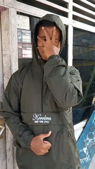 Product Review of Jaket pria distro Bandung hoodie keren grosir pakaian pria jaket pria keren jaket cowok jaket parasut jaket parasut pria jaket parka jaket pria distro Nyaman   parasut cougle Bomber Waterproof Semi Casual Logo Bordir Hitam Tebal jersey set from A**2 0