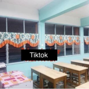 Langsir Kelas Dawai Spring Viral Readystok Deko Hiasan Murid - TikTok ...