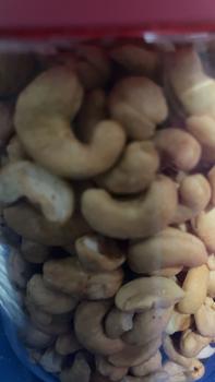 Product Review of kacang mete oven grade premium kemasan 500gr from H**a 1