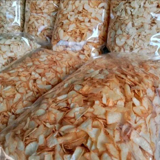 keripik patahan /remukan  1kg dan1/2kg renyah enak gurih varian rasa. dengan berat 500gr dan 1000gr