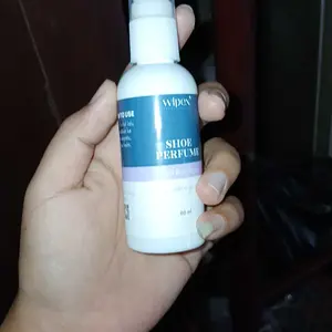 WIPEX PEWANGI PARFUM SEPATU ANTI BAU 60 ML SHOE PERFUME ANTI BAKTERI PENGHILANG BAU SEPATU 60ML PEMBERSIH SEPATU helm