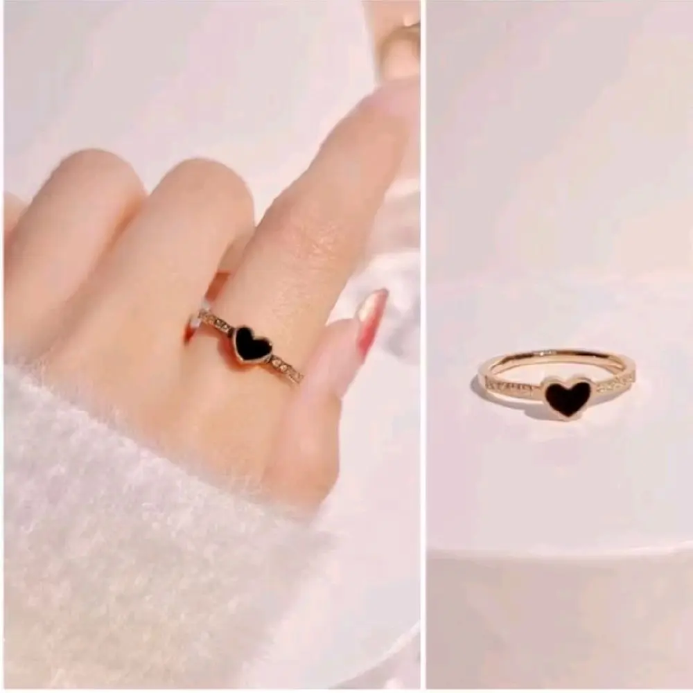Cincin Titanium Size Love Hitam Permata Cantik Gold 24k Rings