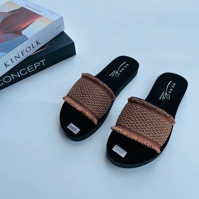 Sandal Perempuan Terbaru Kasual/Sandal Selop Wanita Viral/Sandal Cewe Murah 2