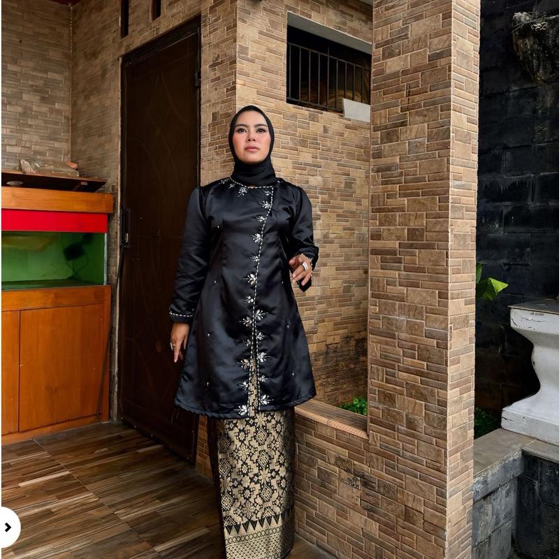 Atasan Kurung Gadis Kretek Wanita Panjang Full Payet Bahan Adem Tanpa Menerawang dan Resleting Depan Formal Muslim 2