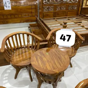 Teras mangkok kursi 2 cocok untuk teras anda