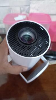 Product Review of Smart HY300-A RAM 2/16 GB Projector 4K HD Android Dual WIFI 6.0 6000 Lumens Bluetooth from A**i 1