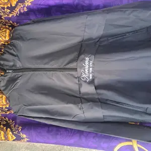 COUGLE MAN JAKET Parasut  Hitam Keren KEKINIAN, Jaket Pria Wanita Terbaru Distro Nyaman Casual Zipper Parka Tebal Bomber Simple Cowok cewek Sweater