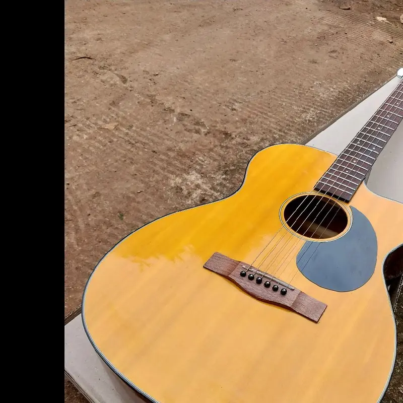 Gitar akustik zyrock harga murah  Berkualitas gitar string 6