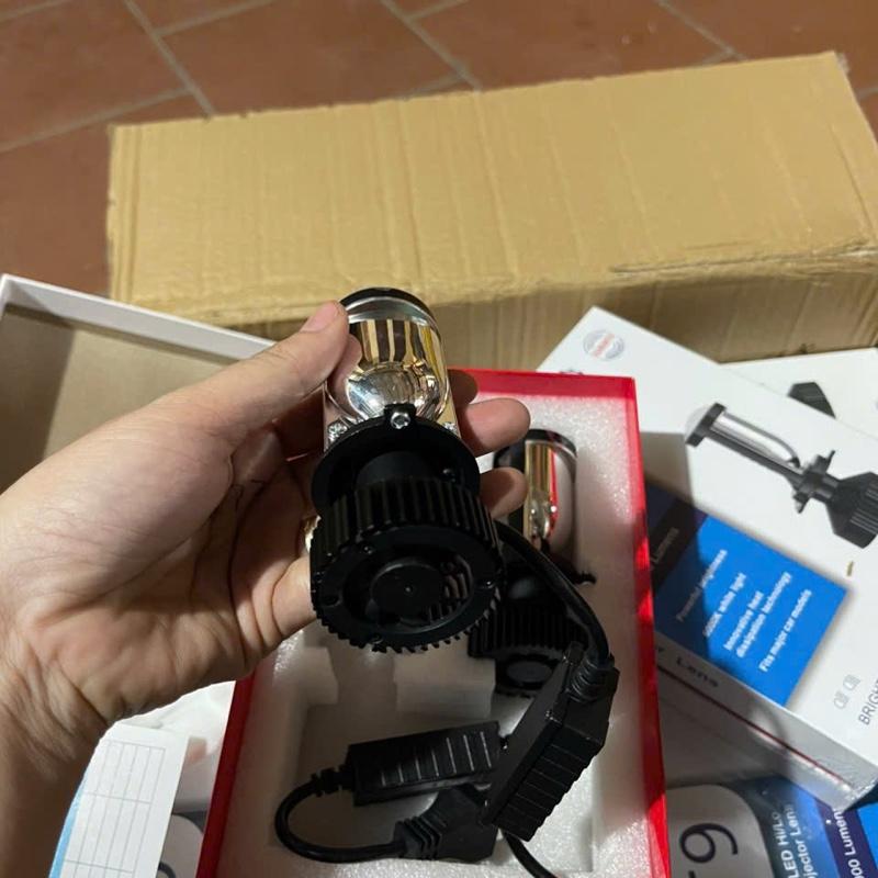 Bóng T9 Hàng 65w hộp trắng hàng Cty 1 hộp 2 bóng 2