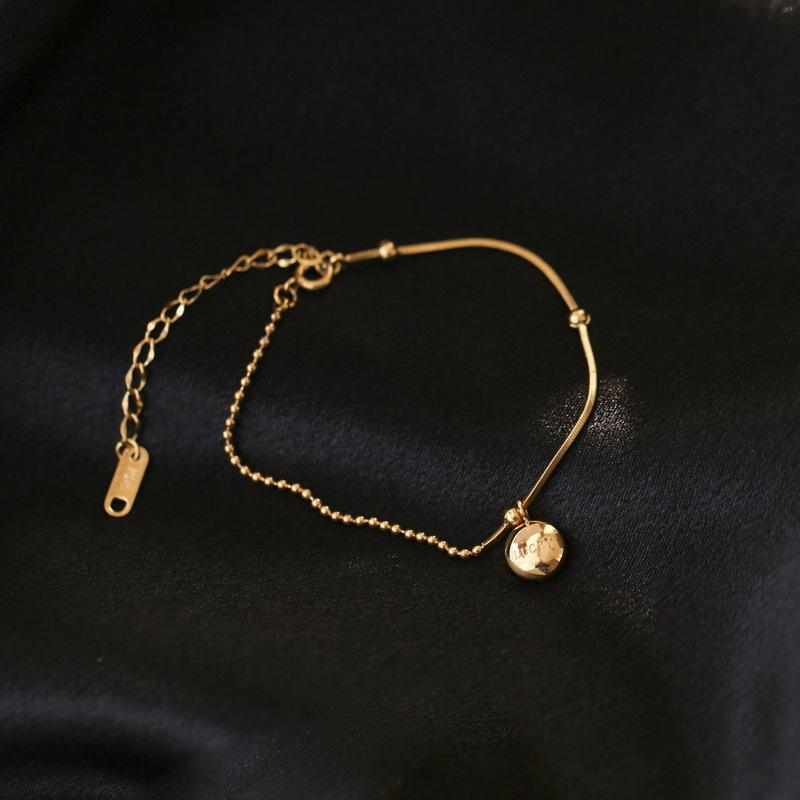 Product Introduction of Small bean letter anklet female summer light luxury niche design sense senior spice girl anklet Internet red accessories 4