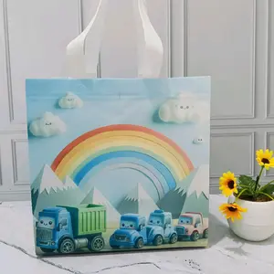 ( LUSINAN ) GOODIEBAG ULANG TAHUN LAMINASI UKURAN 25X25X10