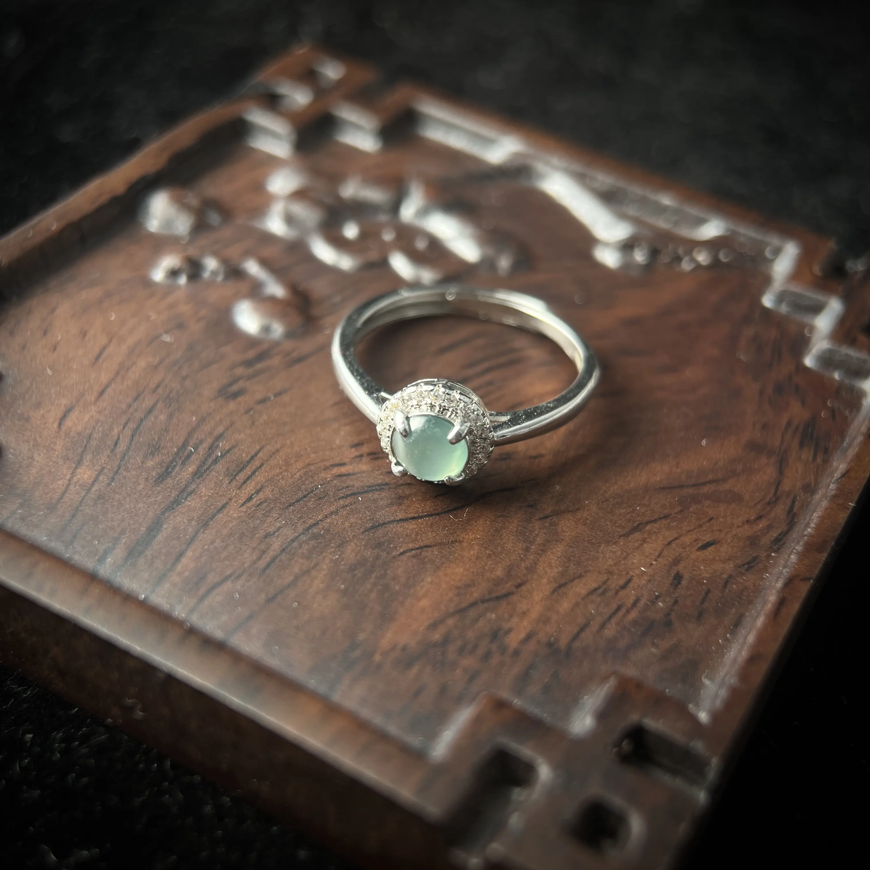 Fashion Jadeite Finger Ring
