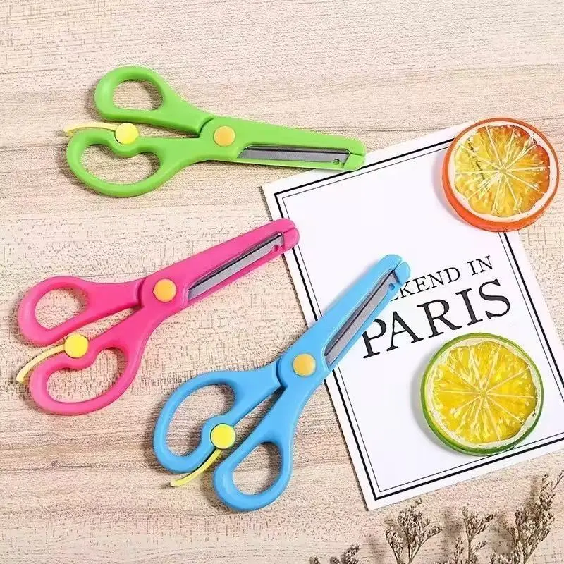 Gunting Paper Cutting Plastik Awet Anti Patah Aman Untuk Anak Alat Seni Kreatif