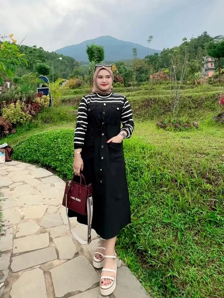 DRESS MELODY 1 BUSANA MUSLIM WANITA MEWAH ALL SIZE Garis Lembut