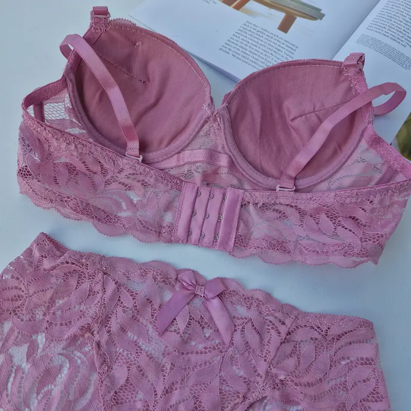 Set Bh  Celana Dalam Wanita Busa Tebal Kawat Cup Kecil Setelan Bra Motif Renda 6