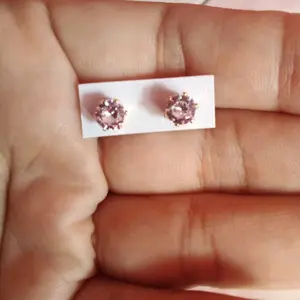 ANTING TUSUK DESY TITANIUM PERMATA GOLD & SILVER ANTI KARAT DAN ANTI LUNTUR Julia Aksesoris