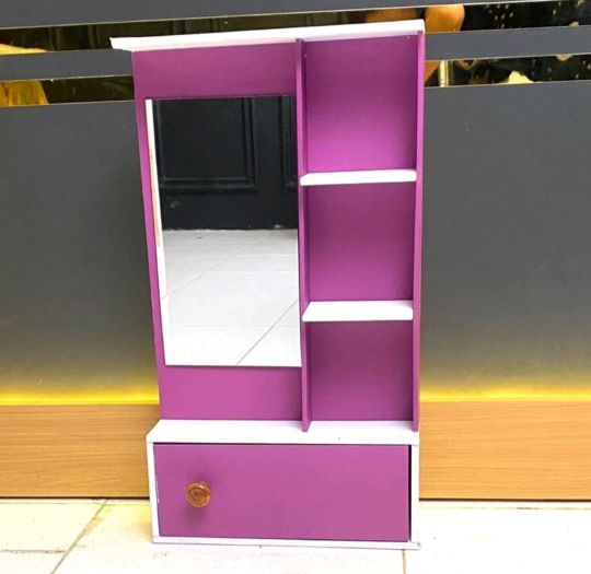 Rak Kosmetik Miniatur Estetik Meja Rias Furniture Laci Kayu Bahan Tahan Lama Ukuran 50x40cm Model Kekinian Organisasi Kosmetik Rak Kosmetik Miniatur Estetik Meja Rias Furniture Laci Kayu Bahan Tahan Lama Ukuran 50x40cm Model Kekinian Organisasi Kosmetik