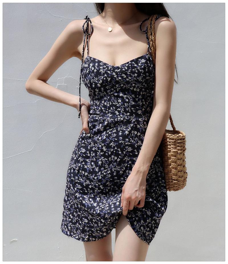 Product Introduction of Váy Hoa, Cỡ Nhỏ Zouju, Quấn Mông, Phong Cách Mùa Hè Ngọt Ngào Và Thường Ngày, Váy Chữ A Có Dây Đeo, Thiết Kế Cắt Tỉa 8