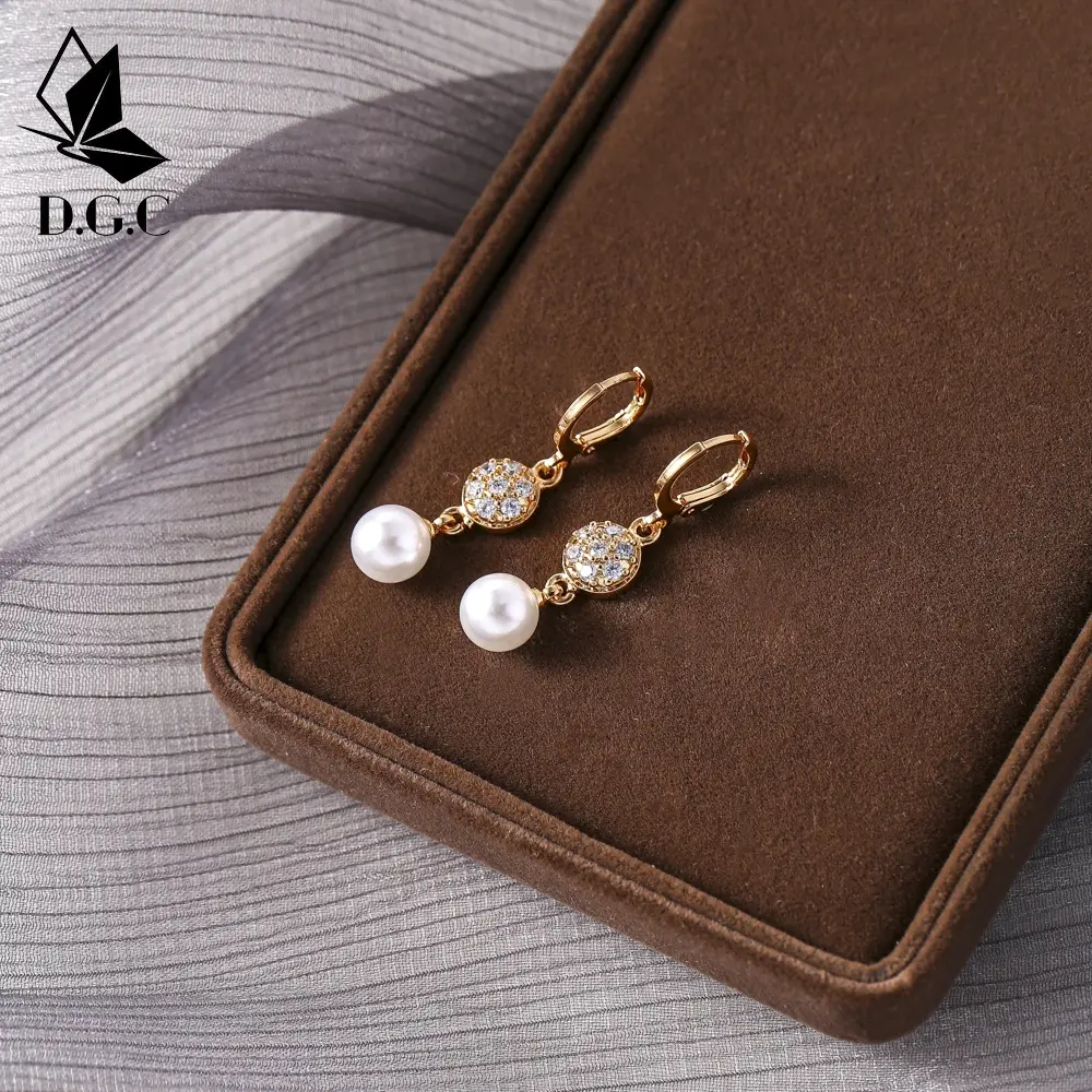 D.G.C Anting Mutiara Titanium Wanita Anti Karat Korea Earrings Aksesoris Hijab Perhiasan Murah D170