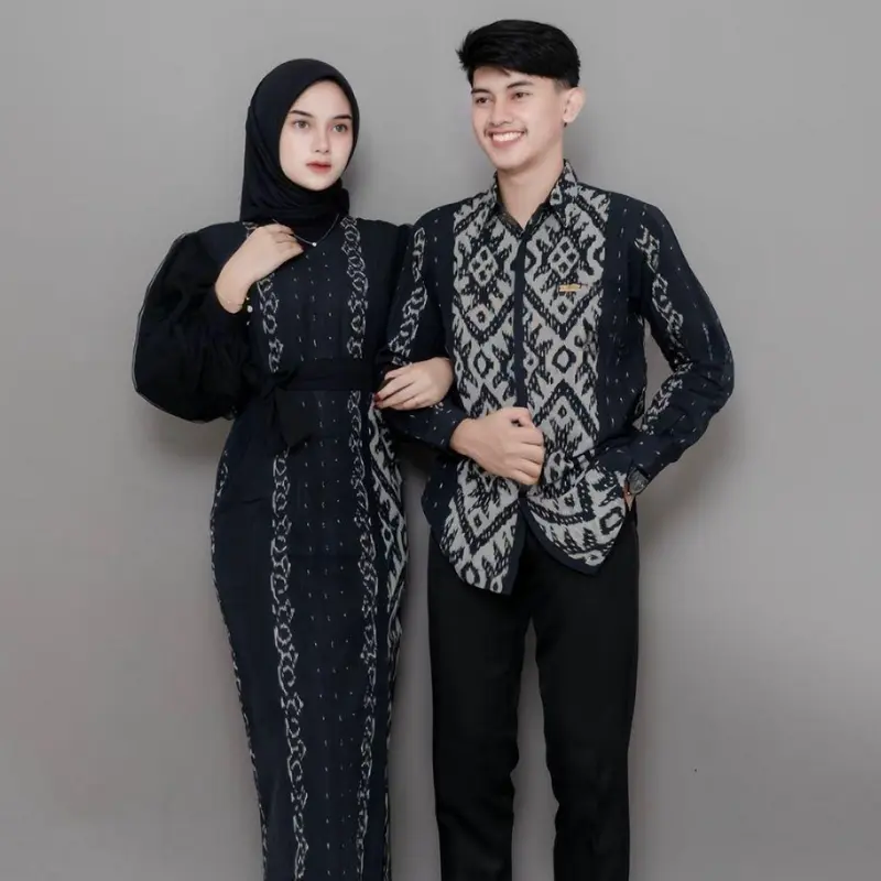 BAJU TENUN COUPLE KONDANGAN KEMEJA DRESS PASANGAN KELUARGA NEW PADMA BLACK DRESS DAN KEMEJA Wanita Pasangan Hitam Panjang Sarimbit Atasan Setelan Katun Dewasa Baju Lebaran Polos Remaja Keluarga Gamis Pesta Batik 0
