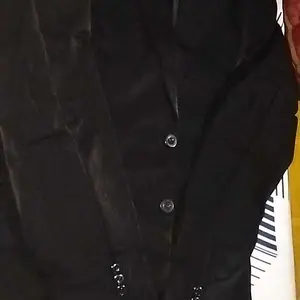 Jas Pria Formal Hitam Slimfit Polos Kancing 2 / Jas Wisuda / Blazer Pria / Jas Wedding / Jas   Kantor