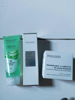 Product Review of WARDAH Crystal Secret Exfoliating Toner with Natural AHA+PHA 125 ml - Toner Untuk Eksfoliasi dengan Extract Edelweiss - Mencerahkan dan Menyamarkan Flek Hitam - Skincare from 🇮**C 2