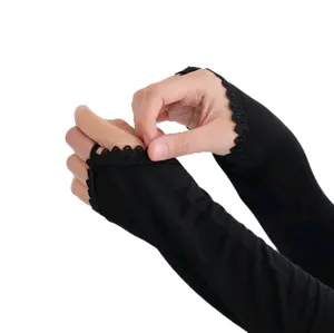 Handsock Cincin Renda Hitam/Handsock Umroh Muslim Wanita