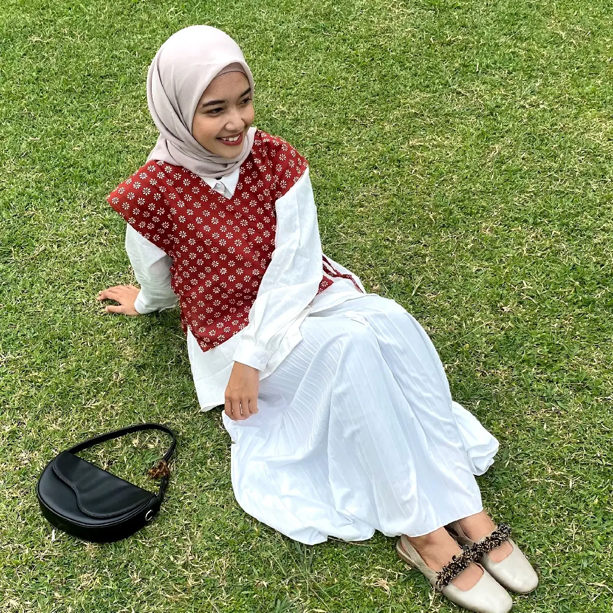 Vest Batik Premium Vol. 2 - Raw Hijab Katun Wanita Rompi Outer Vest Batik Premium Vol. 2 - Raw Hijab Katun Wanita Rompi Outer