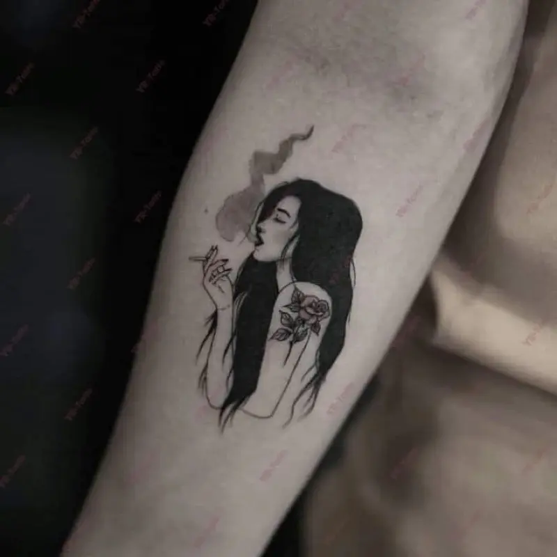 ￼Tatto temporary terbaru Cewe Smoke model Yr-Yolay Wanita Kering