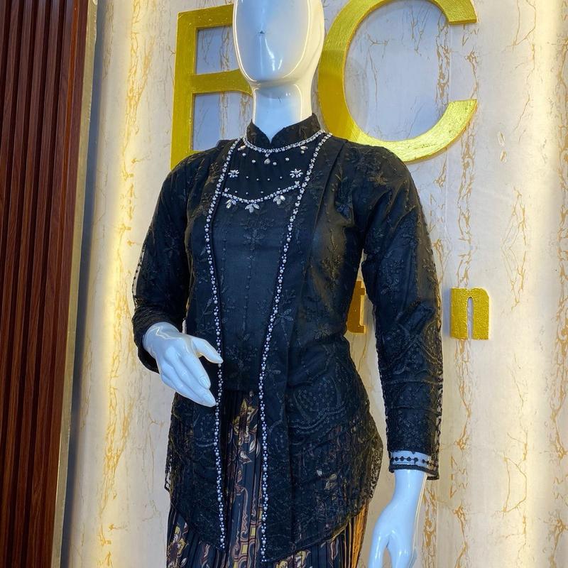 ￼kebaya kutu baru sanghai/kebaya modern/kebaya wisuda/kebaya tile/kebaya pesata 6