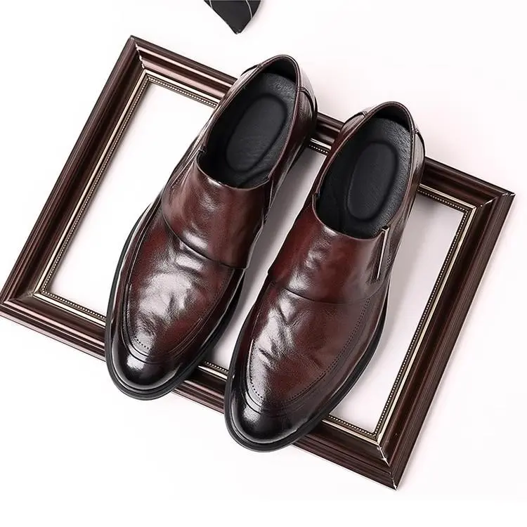 Sepatu kulit sapi asli pria terbaru tahun 2025, cocok untuk berbagai pakaian, anti licin, sepatu santai, tidak membuat kaki berbau, sepatu pria. 2
