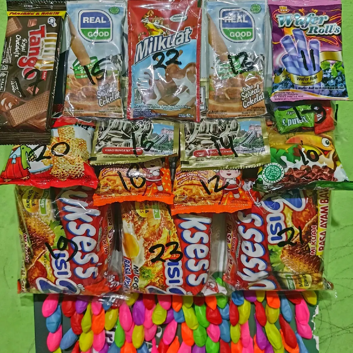 cabutan balon berhadiah isi 100pcs.MS3 mie instan