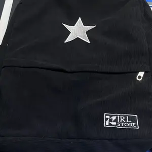 Tas Punggung Corduroy Vintage Retro Style Muat Laptop Dengan Desain Bintang Trendy Dan Nyaman