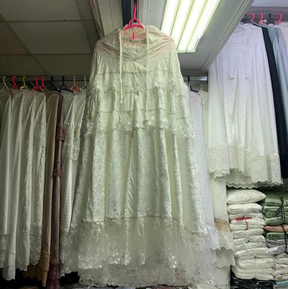 Mukena Dewasa Sutra Paris Renda Tille Susun Swaroski Premium Mewah Cantik   Bordir