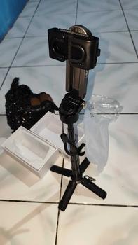 Product Review of LENYES LPH110 Super Mini Tongsis Tripod Stick Selfie Vlog with LED Light Bluetooth Remote Monopod from L**i S**i K**n 2