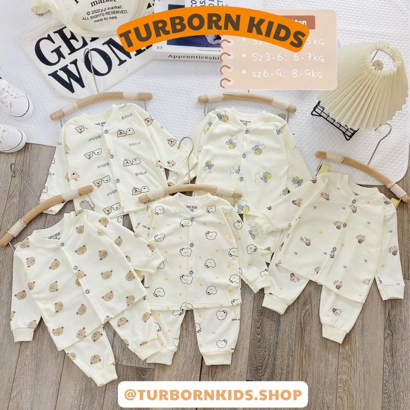 Combo 3-Combo 5 Bộ Nỉ Cotton Cho Bé Sơ Sinh Mặc Thu Đông Phong Cách Hàn Quốc Màu Kem Cao Cấp Bé Trai, Bé Gái 3-9kg Họa Tiết Ngẫu Nhiên Không Trùng Lặp