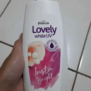 Emeron Hand & Body Lotion Moisture & Bright (W Pearl) 500ml