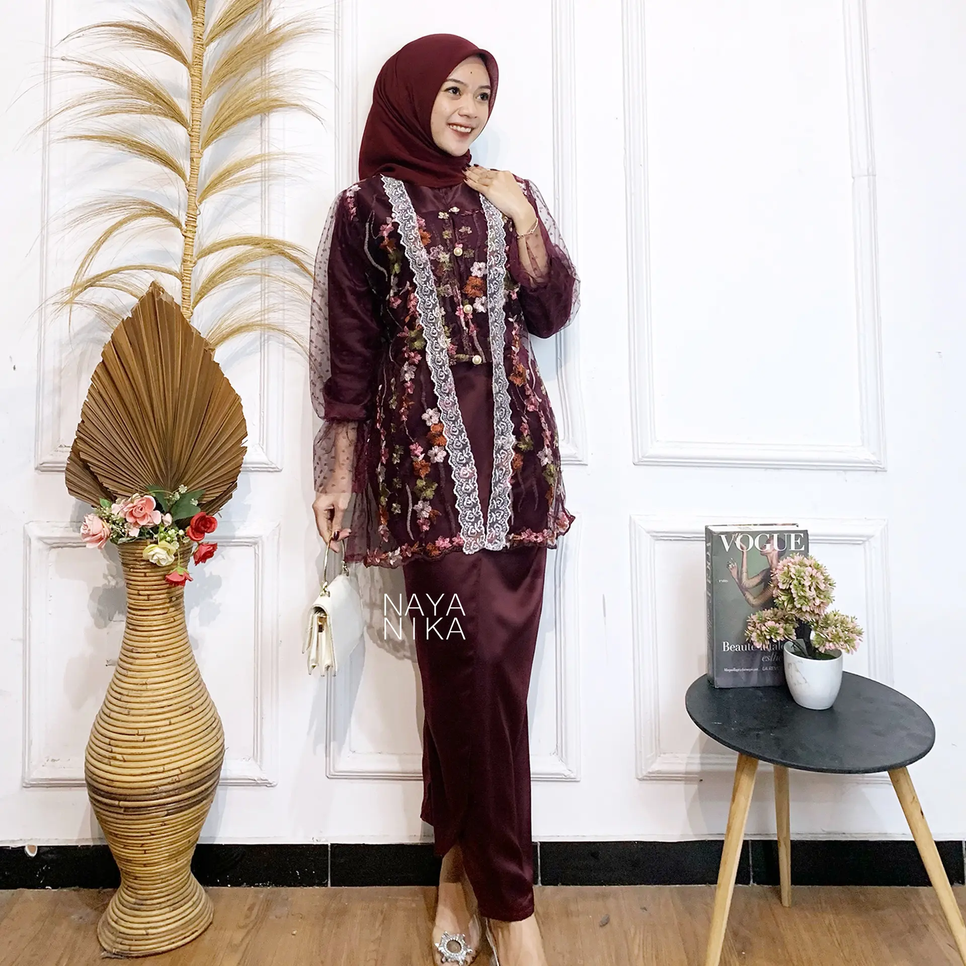 NAYANIKA BATIK - One Set Wanita KIANA Kutubaru Tulle Gardenia BUSUI Resleting dan Kancing Depan Kebaya Wisuda Modern Velvet Halus Outer Kondangan Aestetic